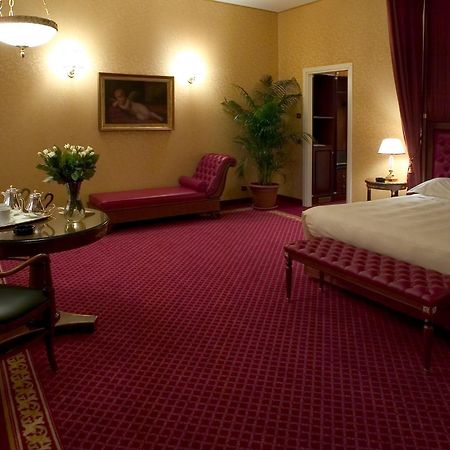 Hotel Maxim Peschiera Borromeo Zewnętrze zdjęcie